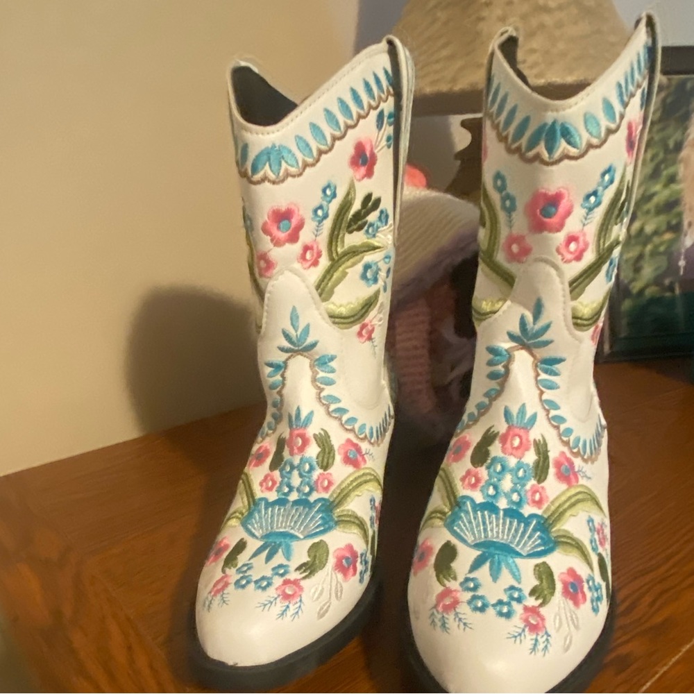 White short cowboy boots with pink and teal flowers